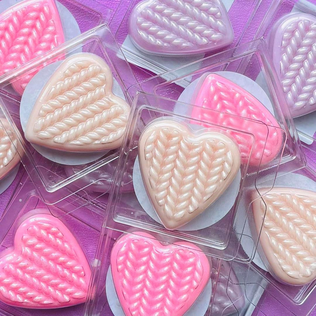 Wax Hearts ~ Sweet & Fruity Scents