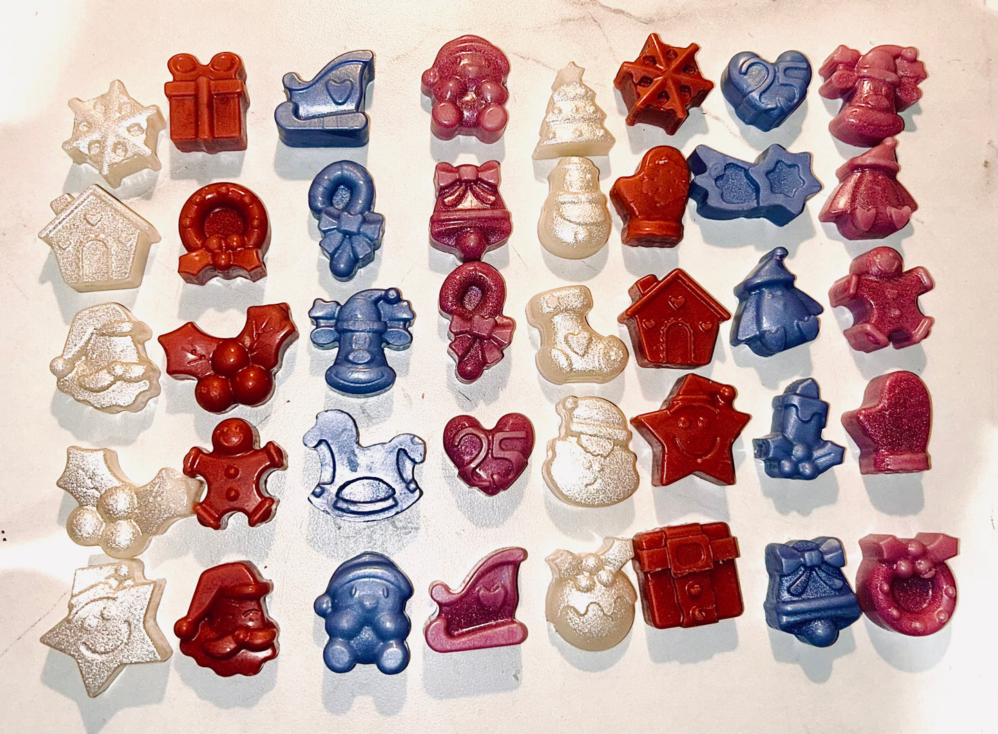 Christmas Wax Mini Pieces